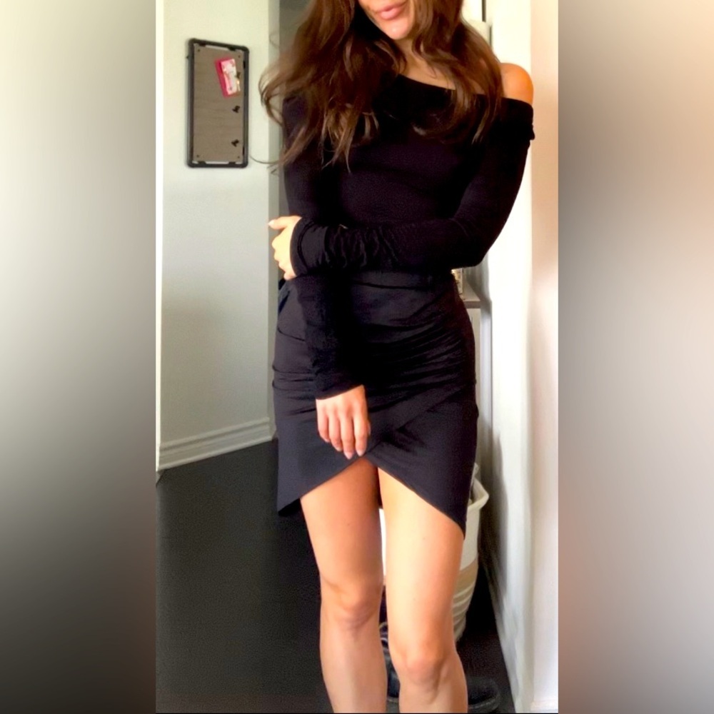 NWOT black midi skirt - Picture 1 of 8